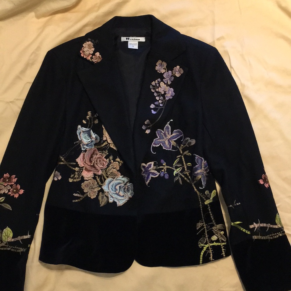 embroidered jacket with velvet trim